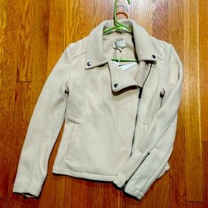 Tan bomber jacket NWT